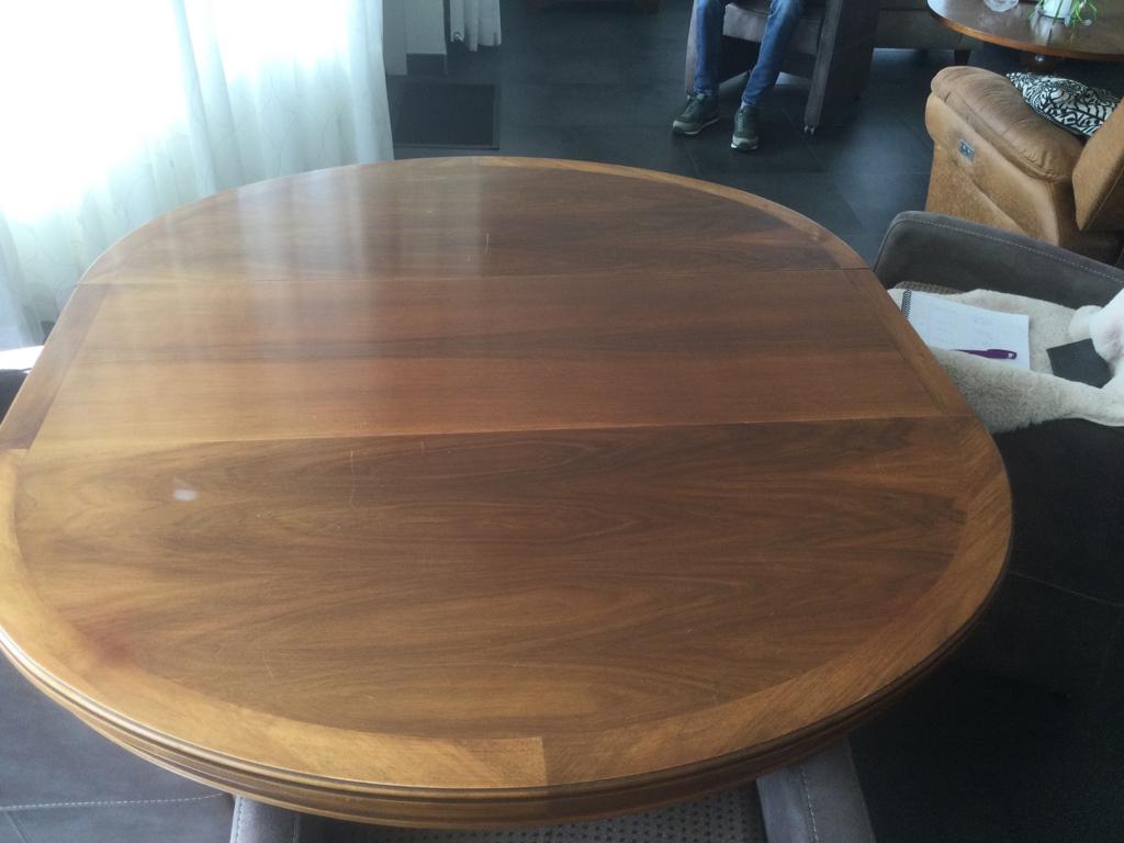 Te koop:  ovale Eettafel, Huis en Inrichting, Ophalen, Gebruikt, 100 tot 150 cm, 50 tot 100 cm