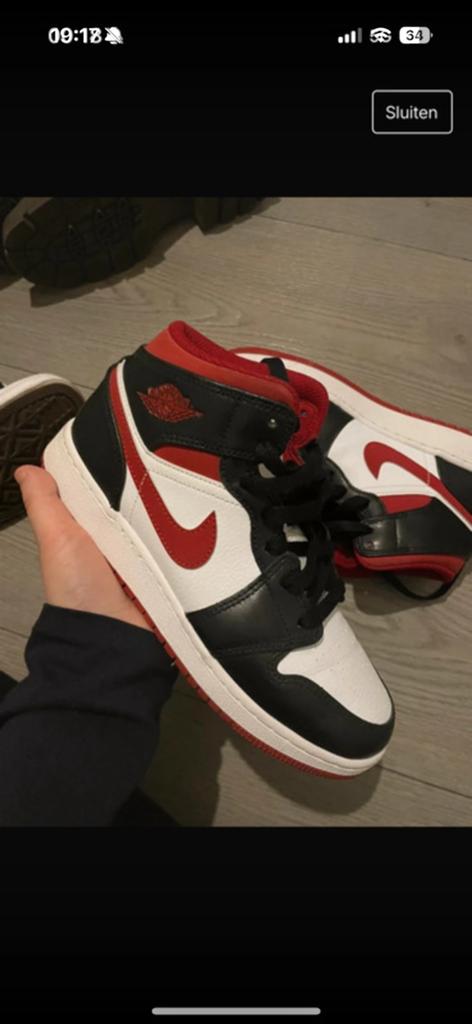 Zo goed als nieuwe sneakers tussen de 75-100 euro, Ophalen of Verzenden, Zo goed als nieuw