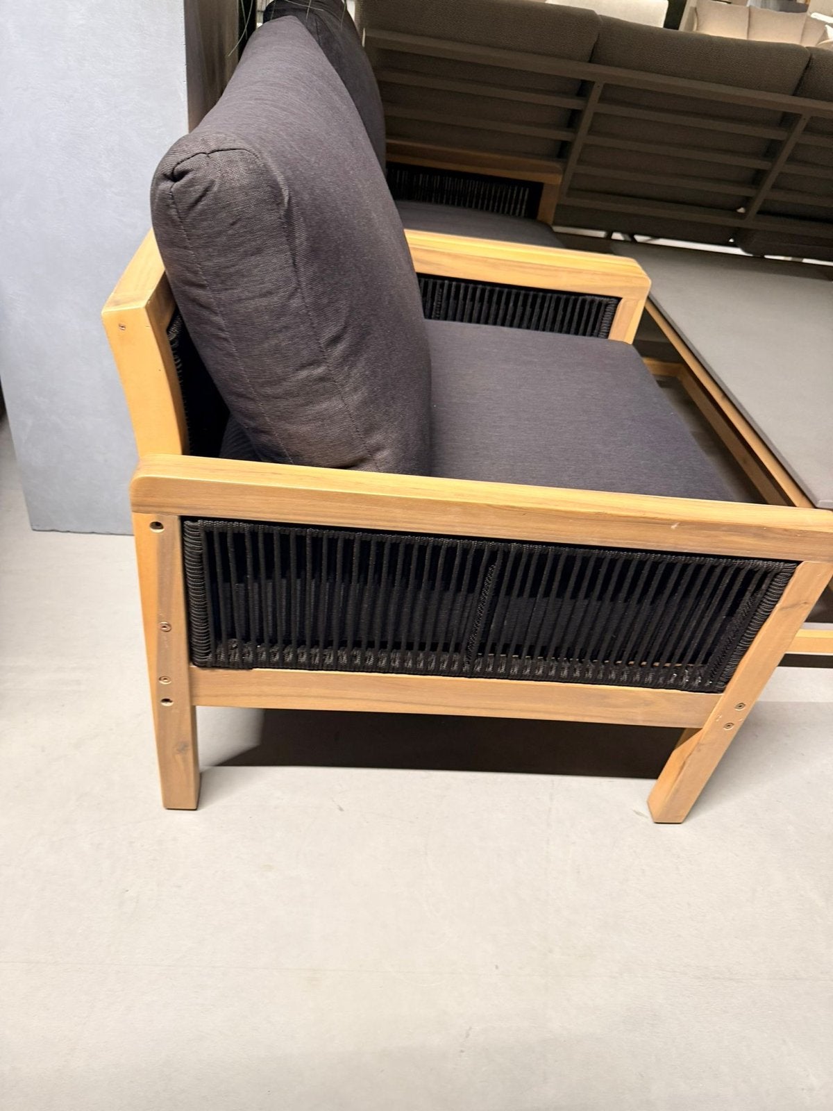 Complete Loungeset met Bank, 2 Stoelen en Salontafel, Tuin en Terras, Ophalen, 4 zitplaatsen, Nieuw, Loungeset