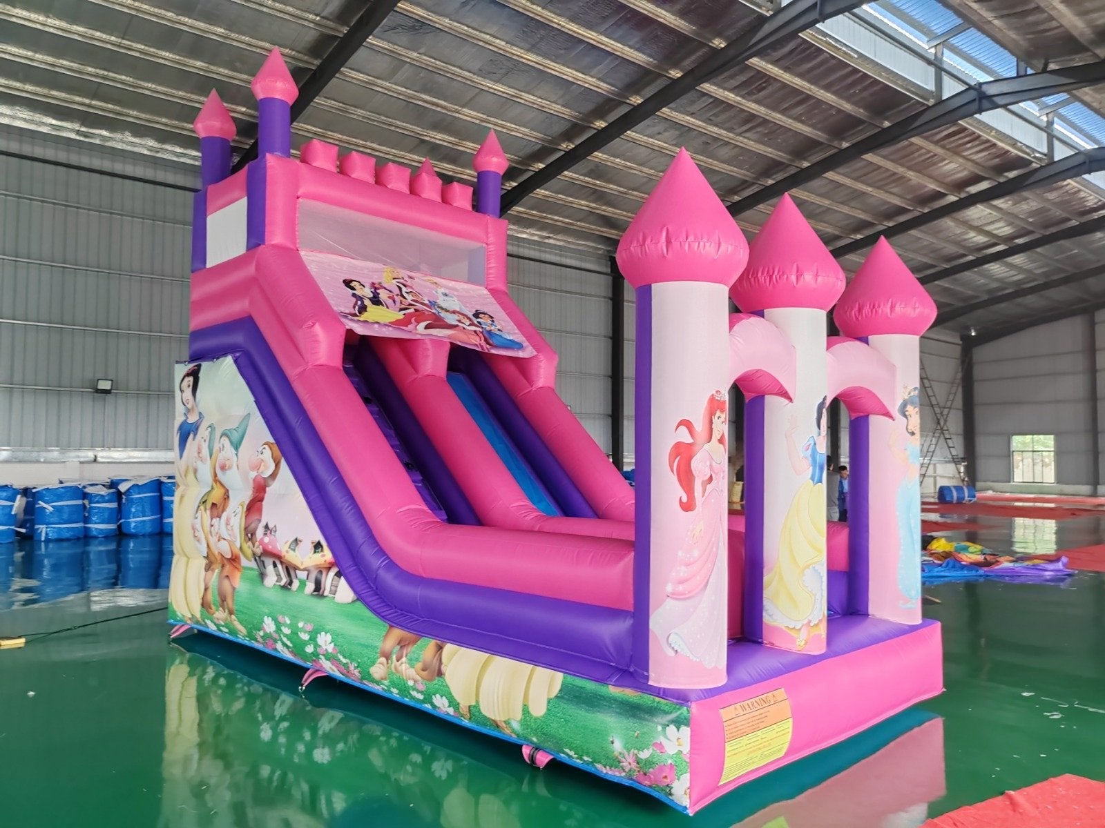 Disney Prinsessen Springkasteel met Glijbaan - Zo goed als n, Ophalen, Zo goed als nieuw