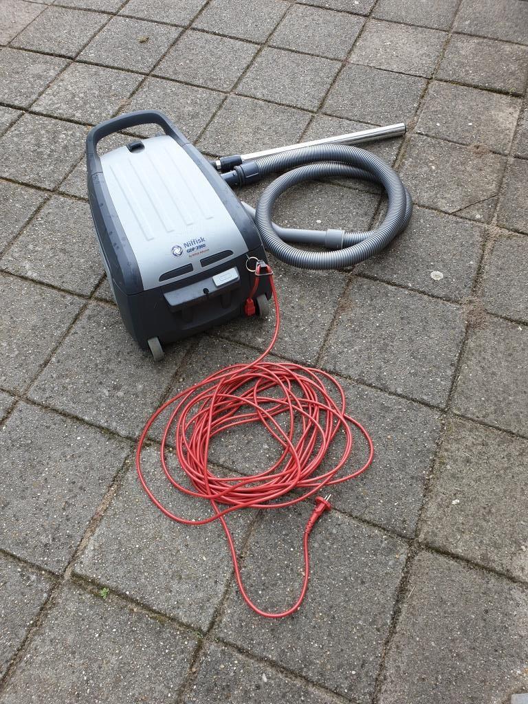 Nilfisk GDP2000 stofzuiger, Overige merken, Gebruikt, Industriële stofzuiger, Minder dan 1200 watt