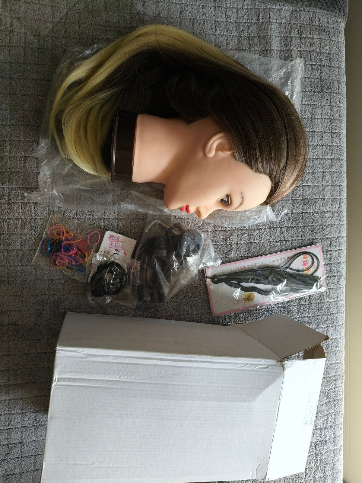 Oefenhoofd met haar en accessoires - Nieuw in doos, Ophalen of Verzenden, Nieuw, Overige typen