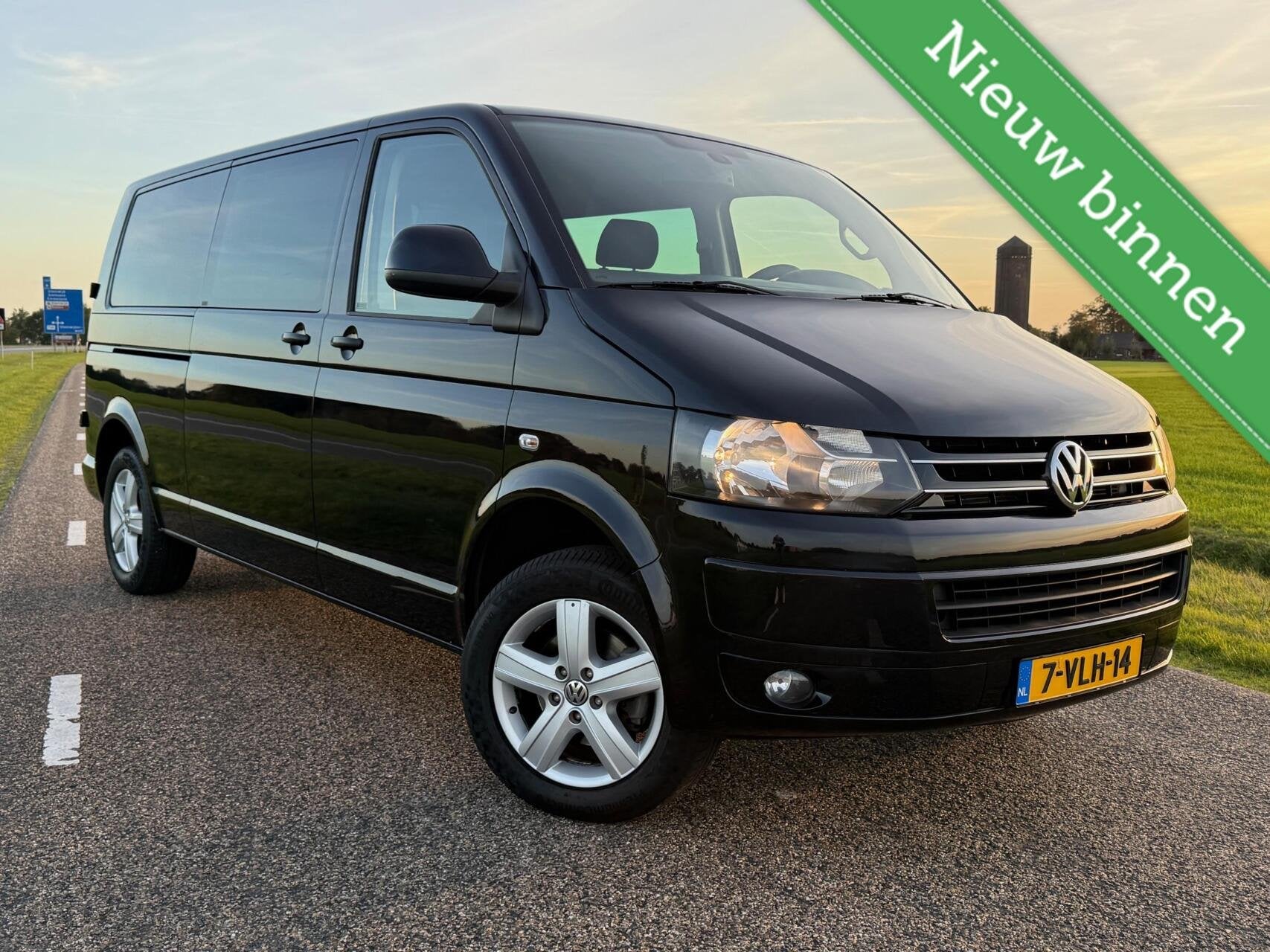 Volkswagen Transporter 2.0 TDI L2H1 DC Comfortline 140pk | O, Auto's, Stof, Gebruikt, 4 cilinders, Volkswagen