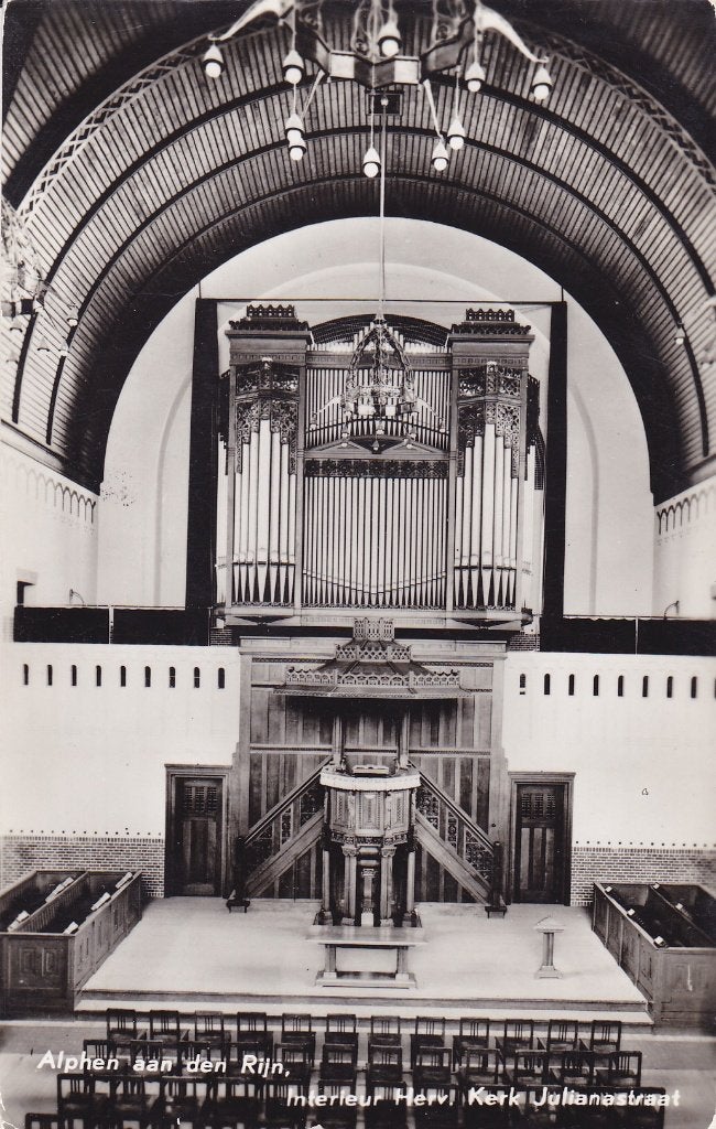 Alphen a/d Rijn. Ansichtkaart, Interieur Herv. Kerk. 1962 ., Ophalen of Verzenden, 1960 tot 1980, Gelopen, Zuid-Holland