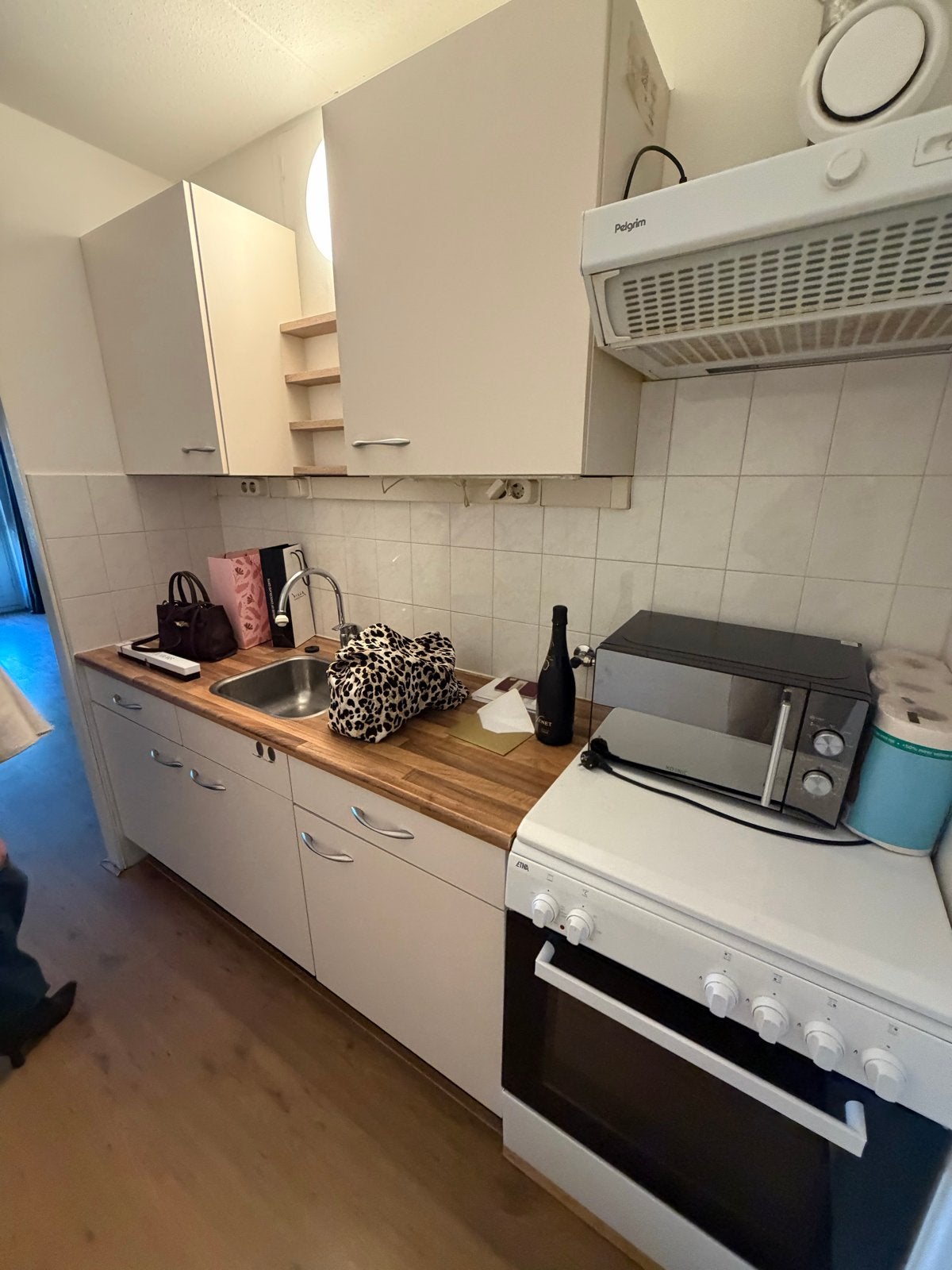 compacte keuken met apparatuur, Ophalen, Gebruikt, Wit, Enkelwandige keuken