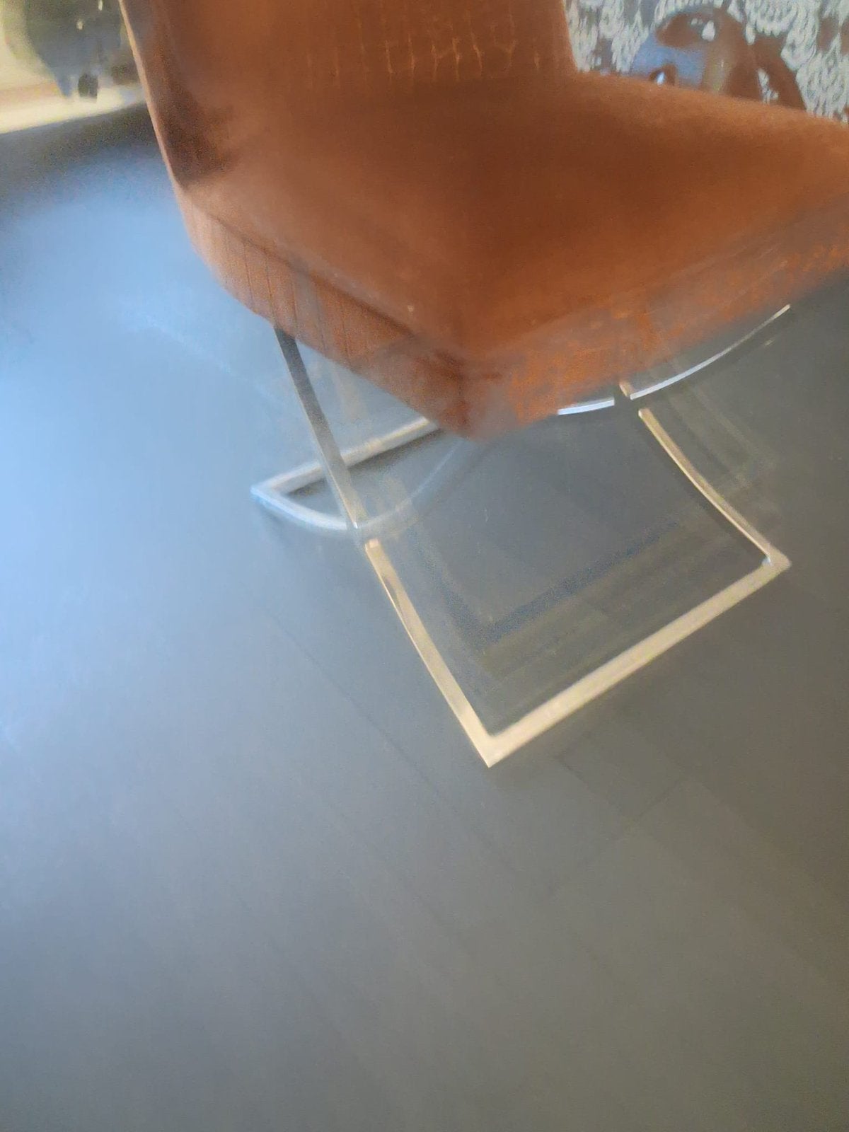 4 suede eetkamer stoelen, Ophalen, Gebruikt, Bruin, Vier