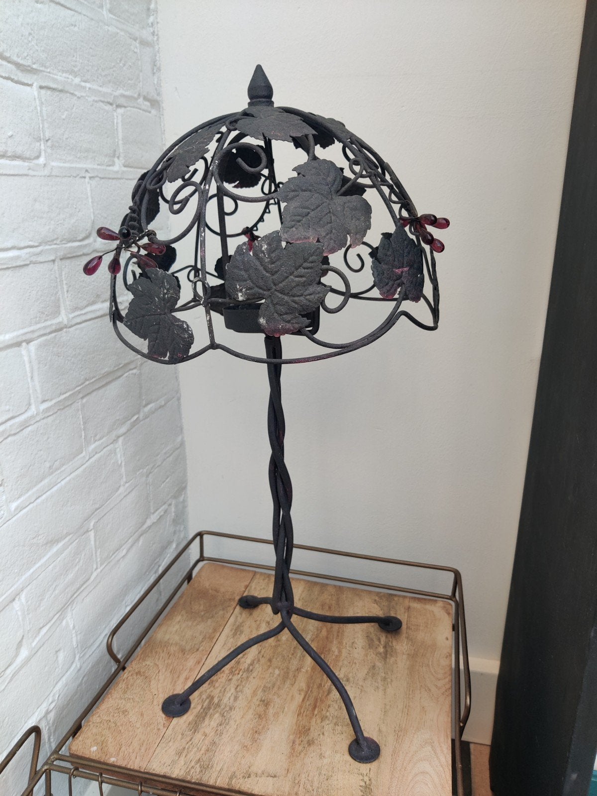 Vintage metalen windlicht, Huis en Inrichting, Lampen | Vloerlampen, Ophalen of Verzenden, Metaal, Minder dan 100 cm