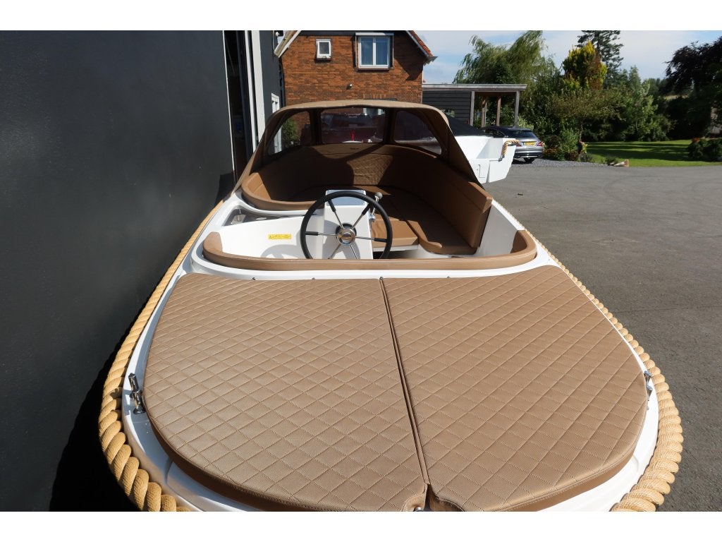 Corsiva 570 New Age, Watersport en Boten, Niet ingevuld, Overige typen, Niet ingevuld, 6 m