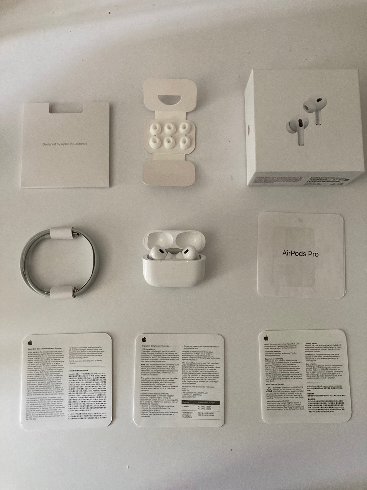 AirPods Pro 2, Ophalen of Verzenden, Zo goed als nieuw, Koptelefoon, Mini