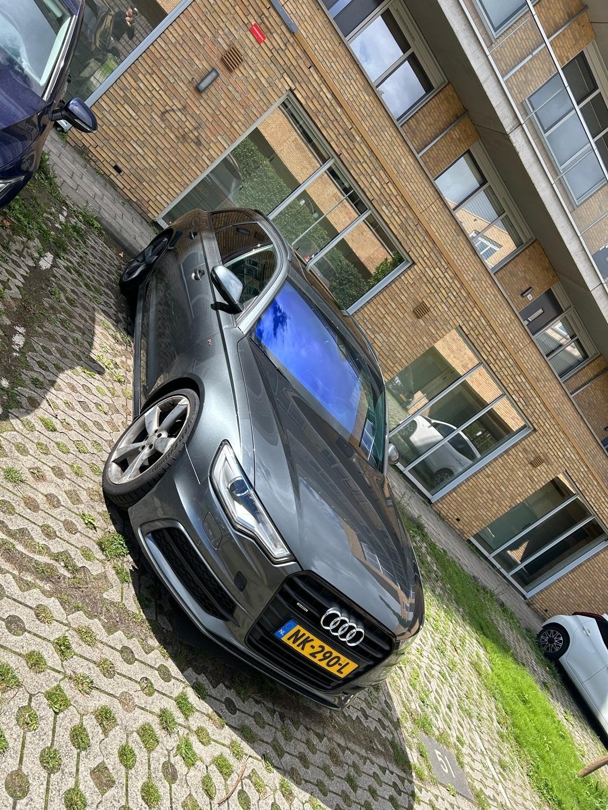Audi A6 3.0TDI 150KW Avant Quat S-tr 2013 Grijs, Auto's, Automaat, 1800 kg, 226 €/maand, Stationwagon