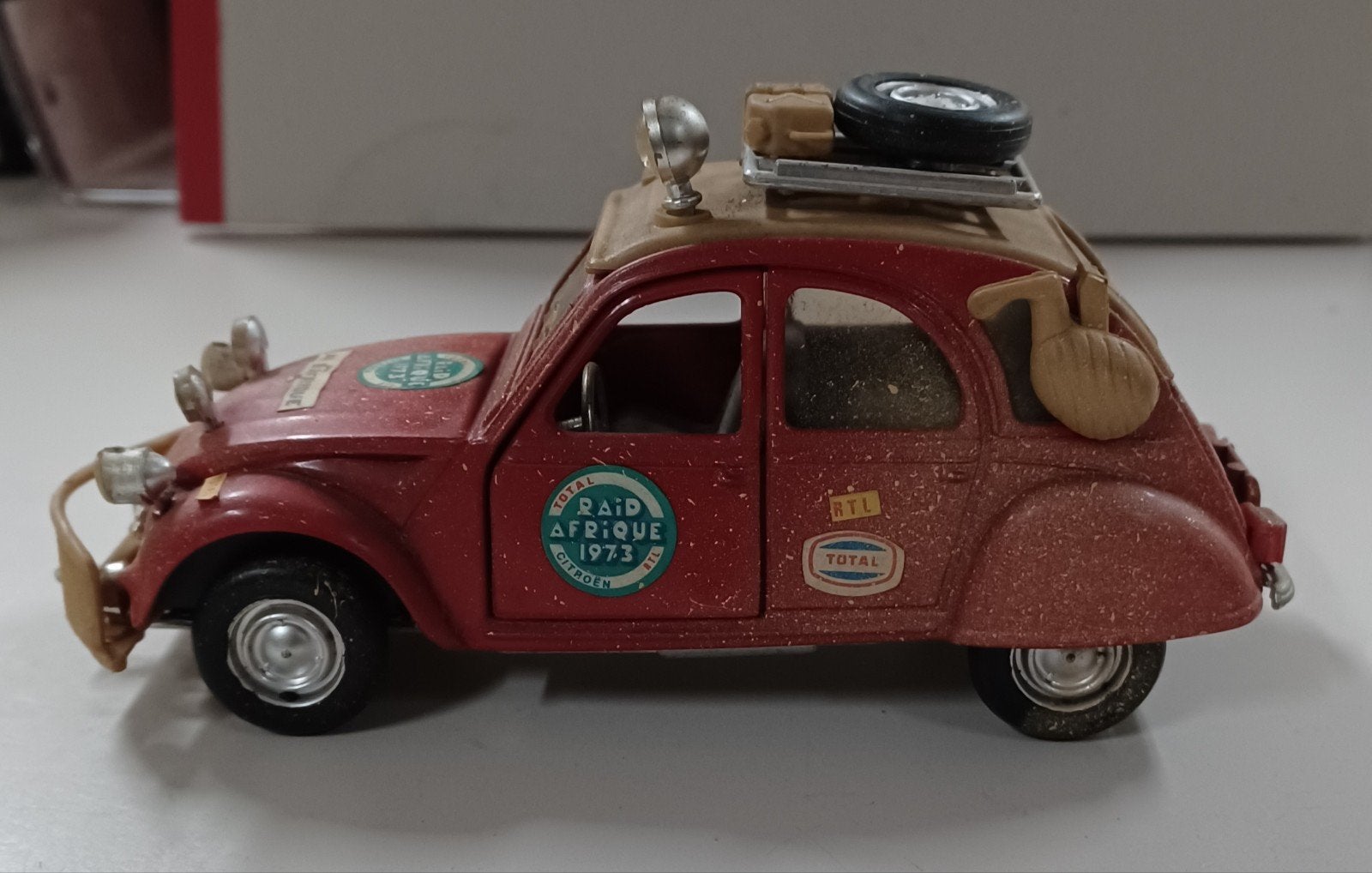 Citroën 2CV Raid Afrique 1973 Polistil. Uit verzameling., Ophalen of Verzenden, Zo goed als nieuw, Overige merken