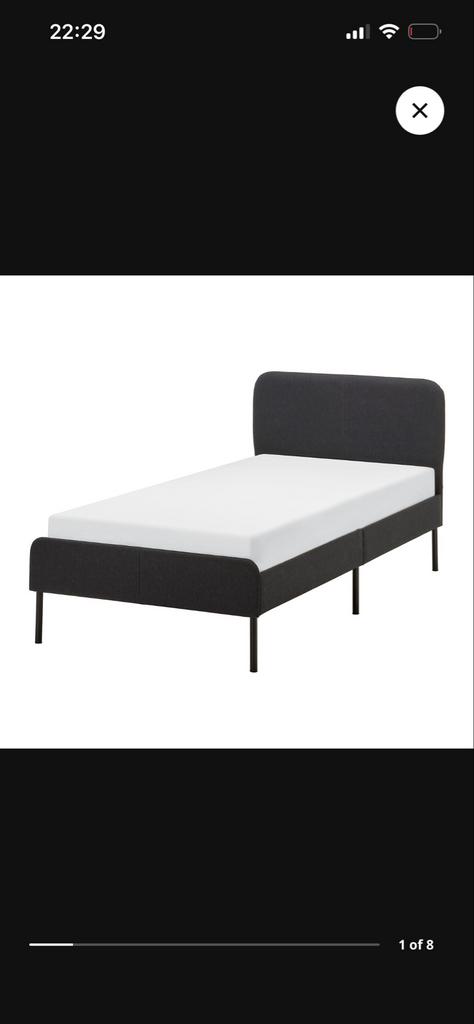 SLATTUM gestoffeerd bedframe en matras, Vissle donkergrijs, Gebruikt, 90 cm, Eenpersoons, Ophalen of Verzenden