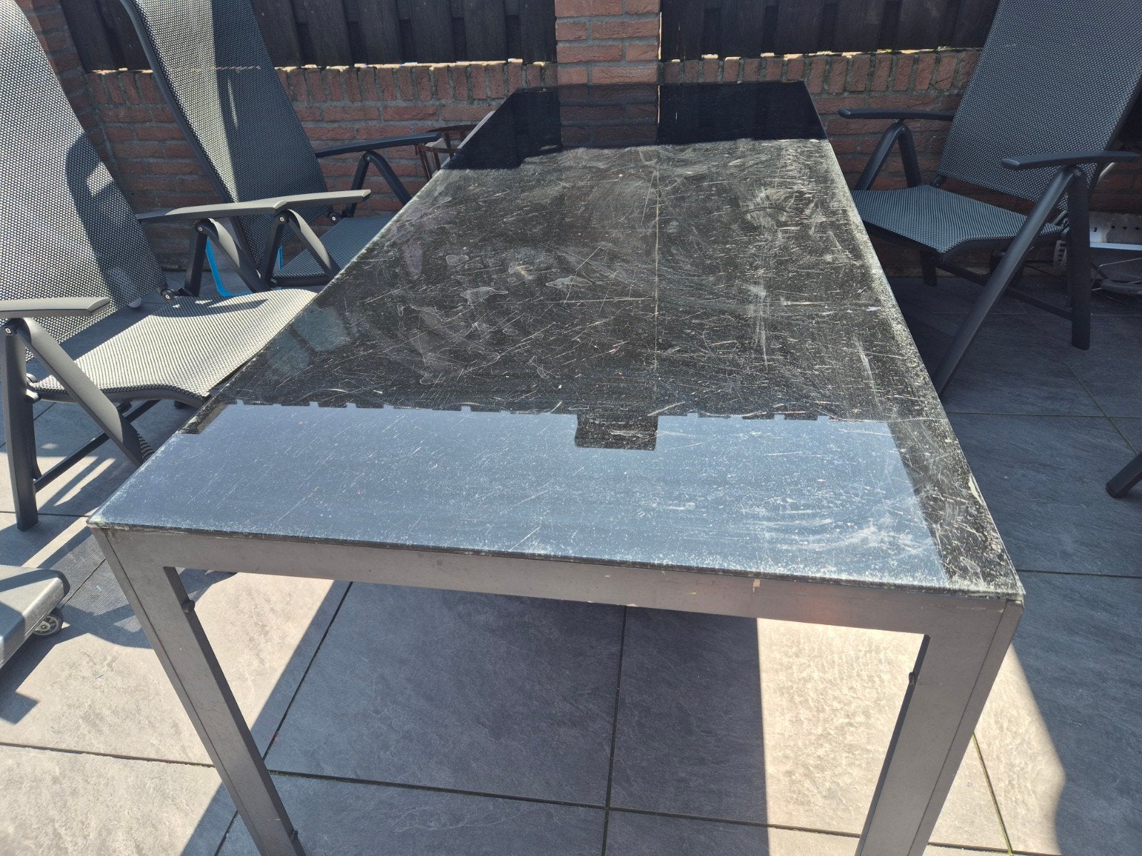 tuintafel 215/90 cm., Ophalen