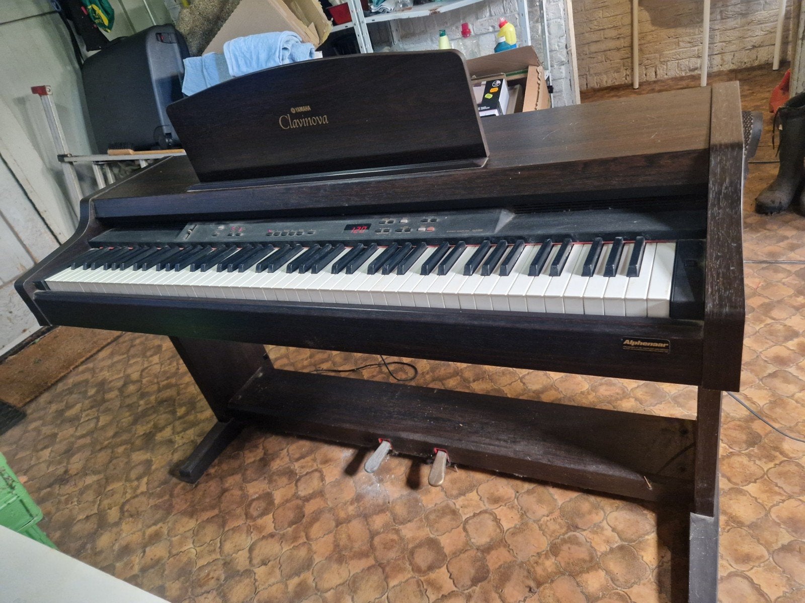 Yamaha elektrische /digitale  piano, Ophalen, Gebruikt, Bruin, Digitaal