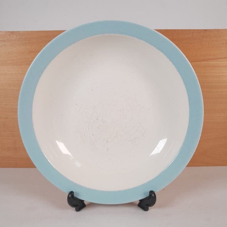 Vintage Petrus Regout Maastricht bord - pastel blauw - 50's, Antiek en Kunst, Ophalen of Verzenden
