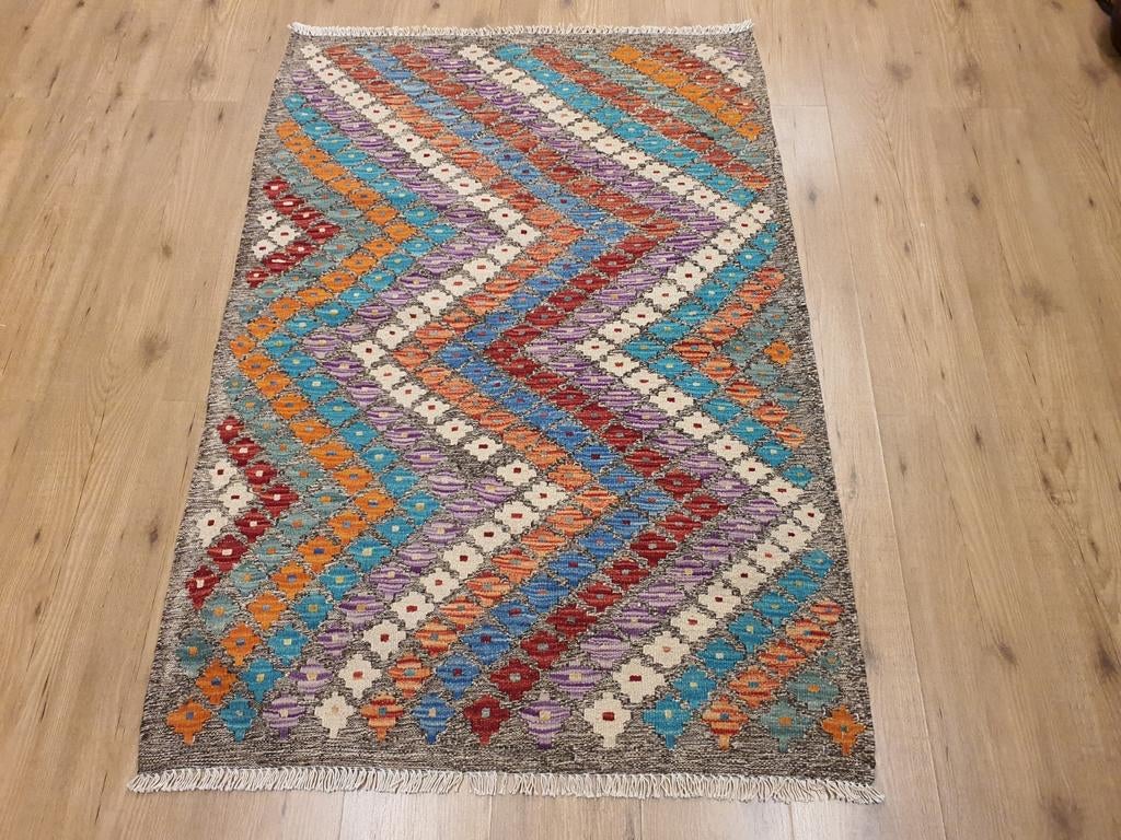 Prachtige handgeweven oosterse kelim 145x99, Info@SlatsAntiek.nl, 100 tot 150 cm, Crème, Vof Slats Antiek