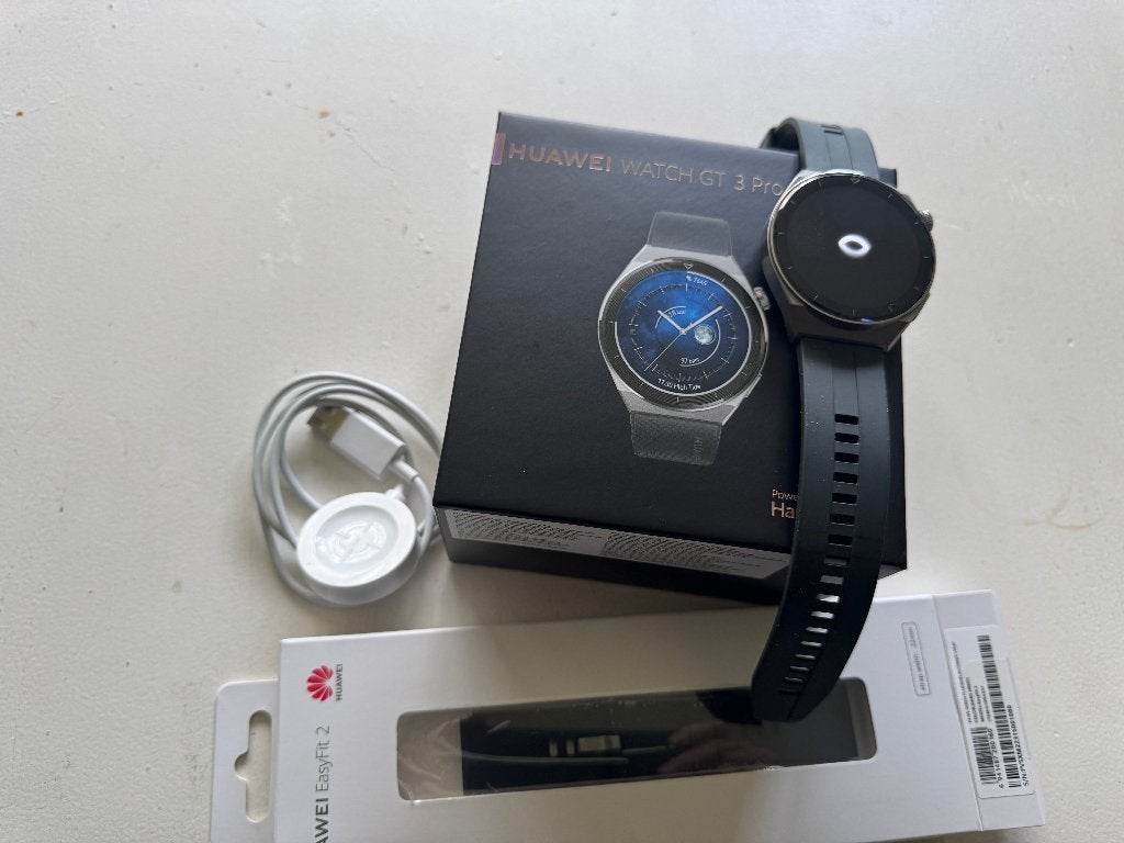 Smartwatch Huawei GT3 Pro, Sieraden, Tassen en Uiterlijk, Smartwatches, Zwart, Ophalen of Verzenden, Zo goed als nieuw, Waterdicht