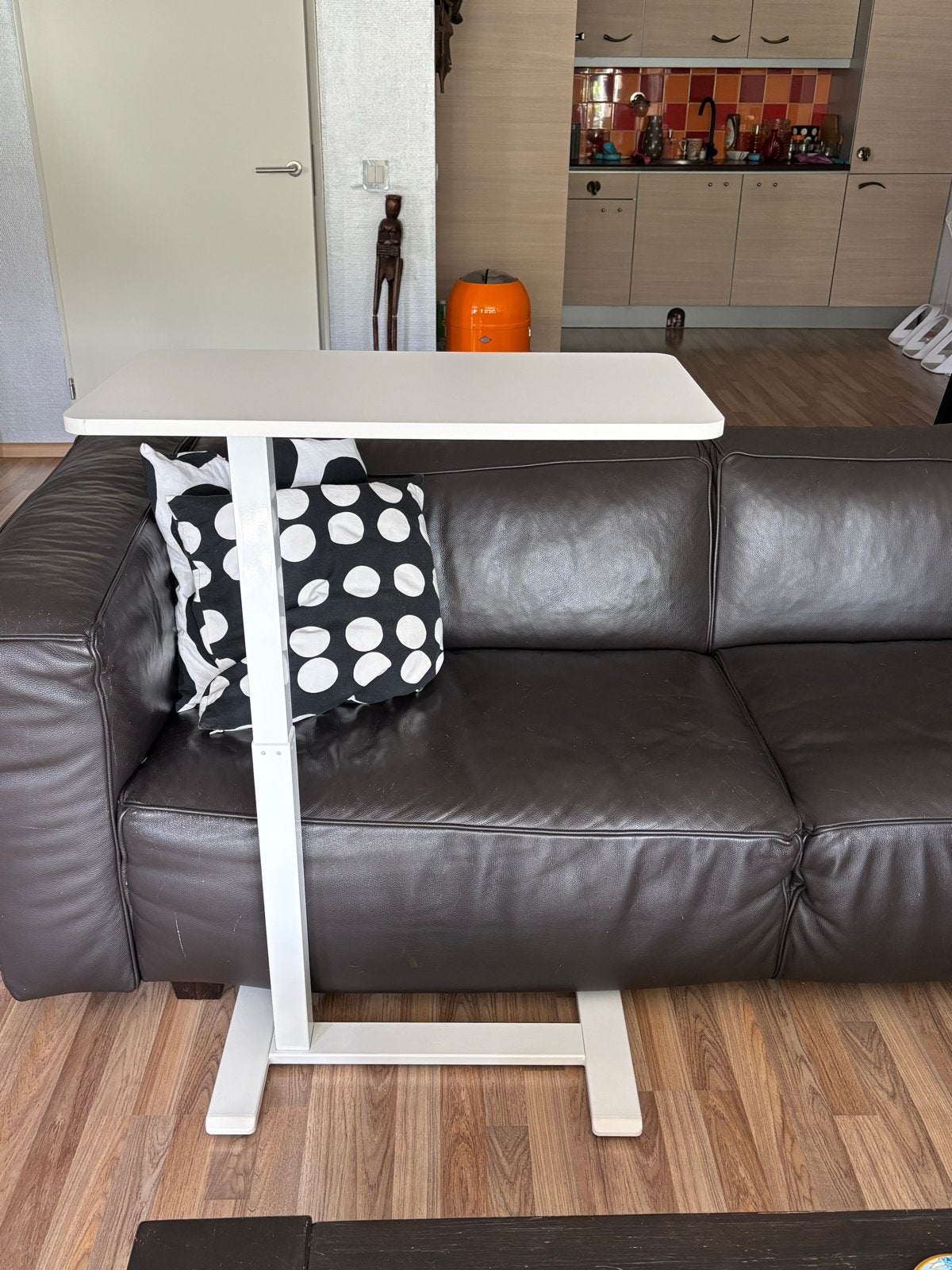 Verstelbare bijzettafel/laptoptafel - Ikea Bollsidan, Ophalen, Metaal of Aluminium, 55 tot 75 cm, Zo goed als nieuw