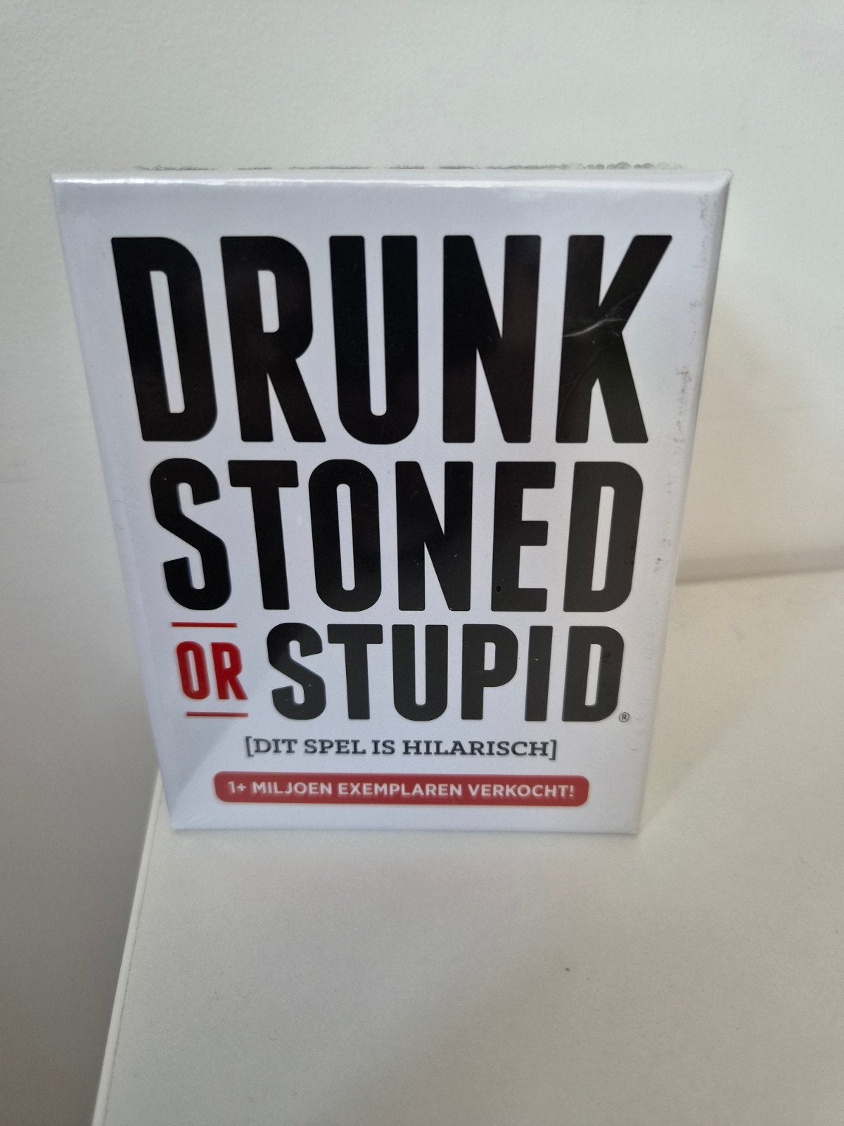 Drunk Stoned or Stupid - Hilarisch Partykaartspel NIEUW, Vijf spelers of meer, Ophalen of Verzenden, Nieuw, DSS Games