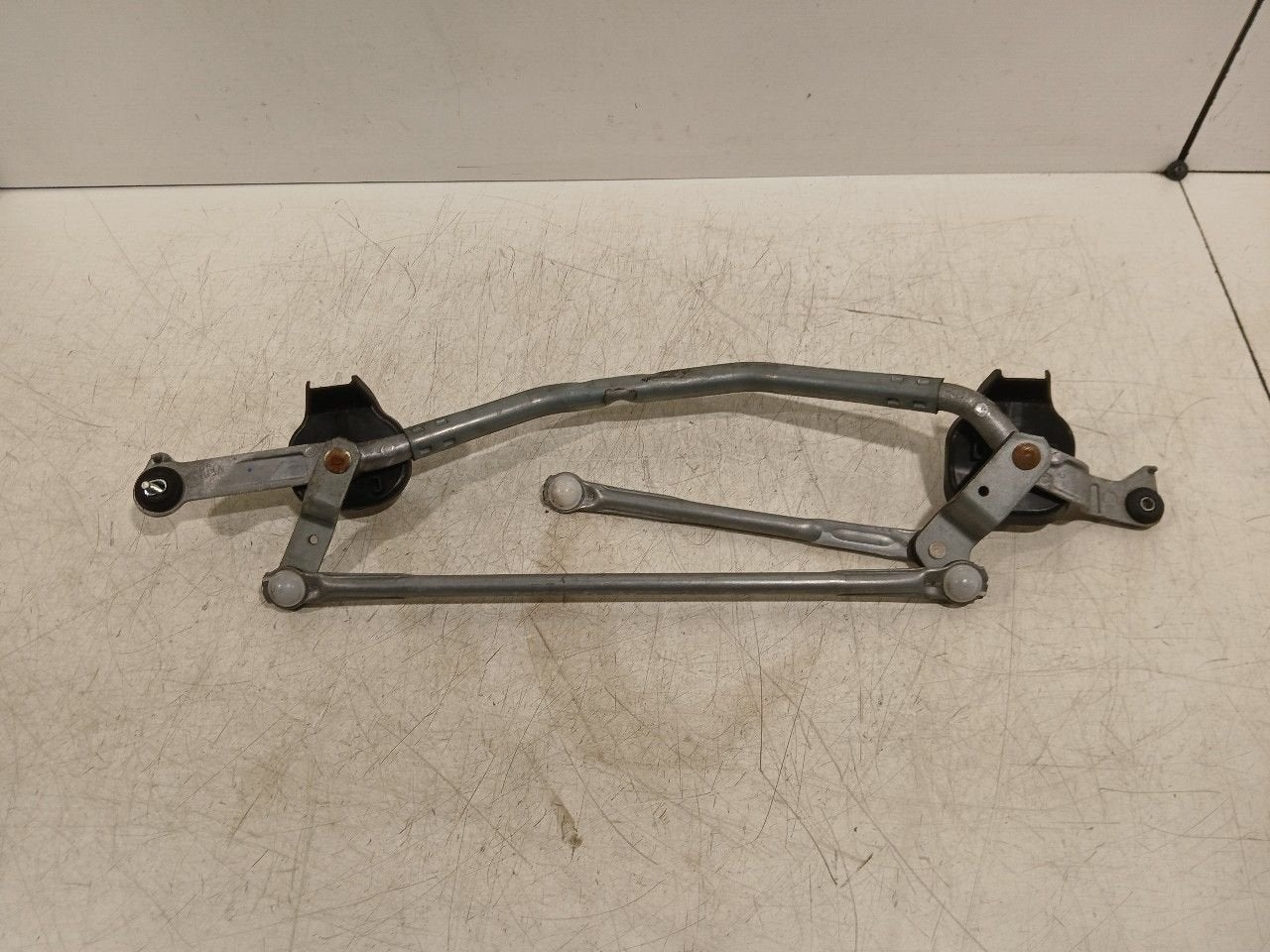 Ruitenwisser mechaniek voor Mazda 3, Onderdelen@venauto.nl, Van der Ven Autorecycling B.V., Gebruikt, Ettenseweg 76, 4706 PB Roosendaal, The Netherlands