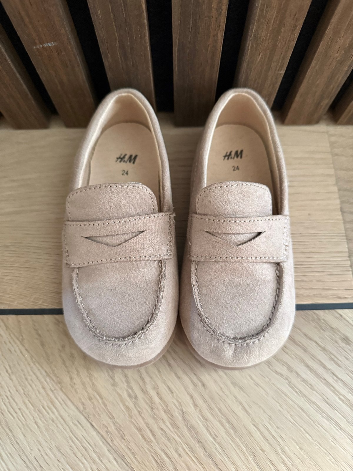 H&M baby loafers maat 24, Kinderen en Baby's, Babykleding | Schoentjes en Sokjes, Ophalen, Zo goed als nieuw, Schoentjes