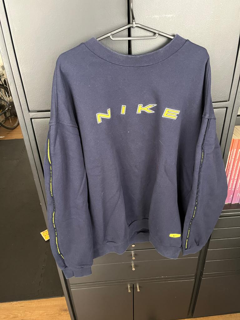 4 truien van verschillende merken (Nike, Fila, Replay, Tom T, Ophalen of Verzenden, Gedragen, Overige maten, Overige kleuren