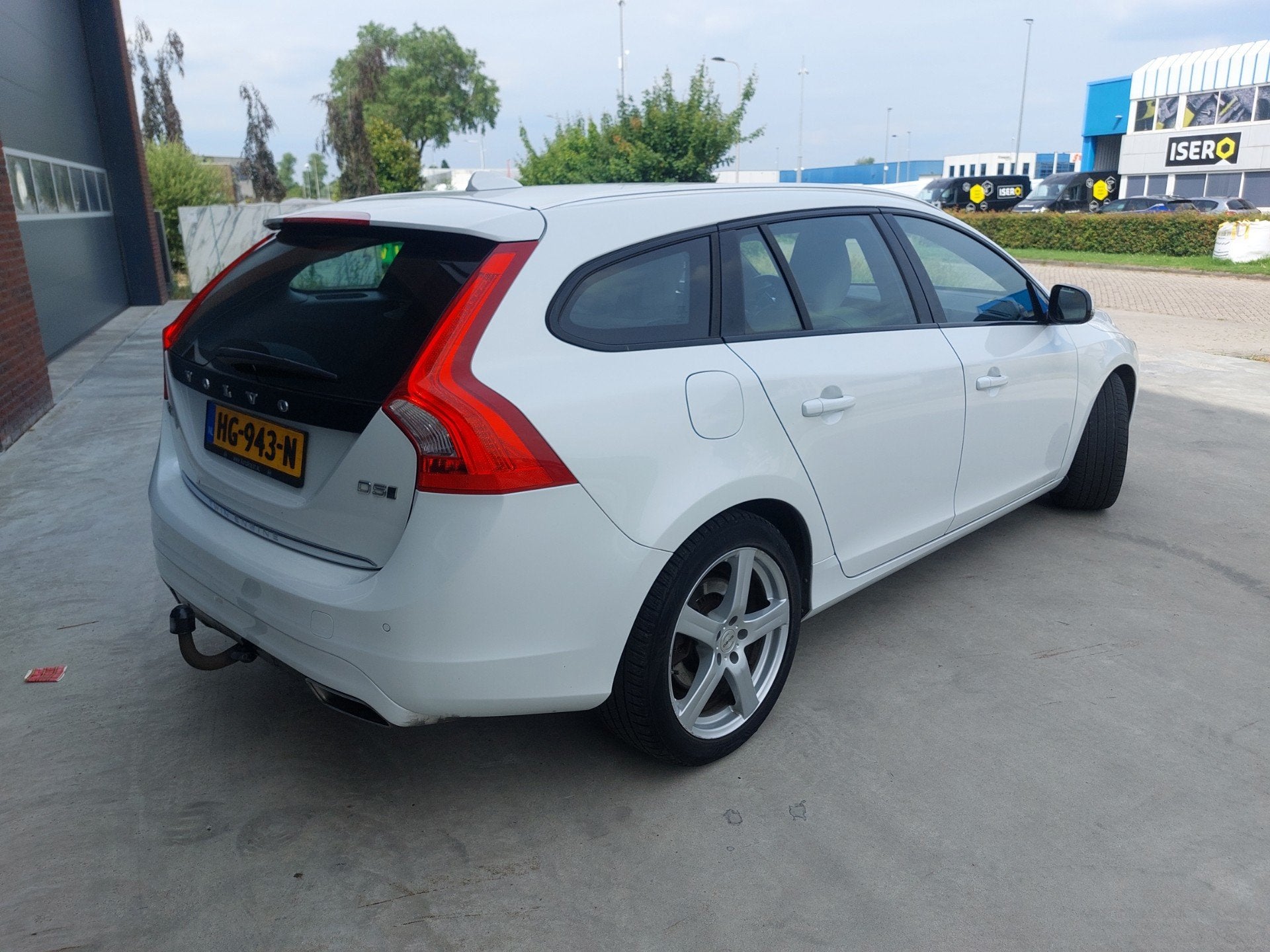Volvo V60 2.4 D5 Twin Engine Special Edition Leer Nav LMV, Automaat, Vierwielaandrijving, 1880 kg, 11 kWh