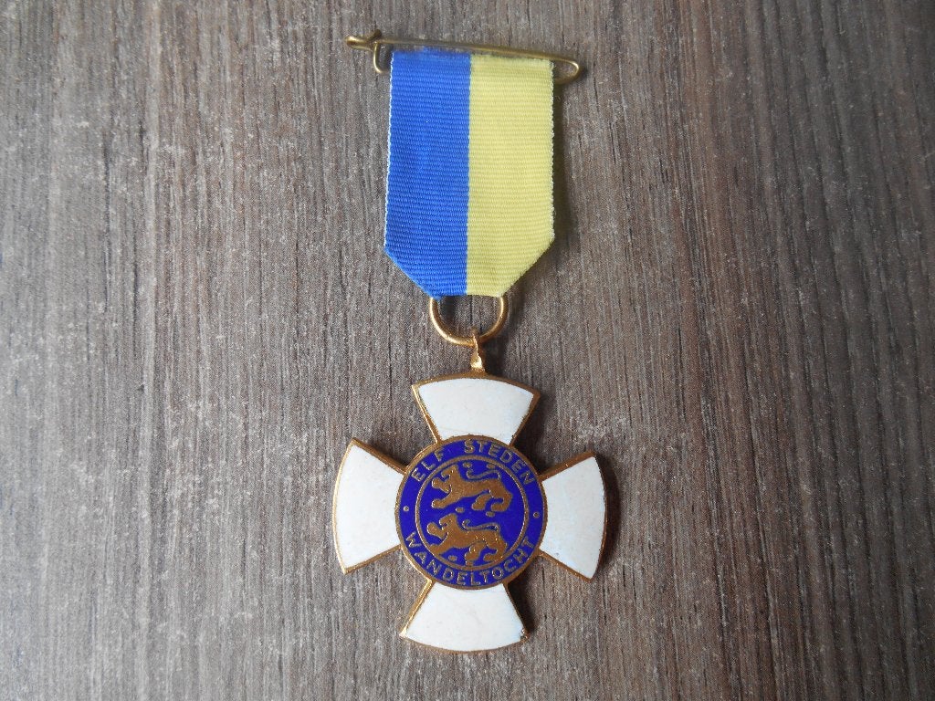 Medaille Elfsteden wandeltocht, Ophalen of Verzenden, Overige materialen, Nederland