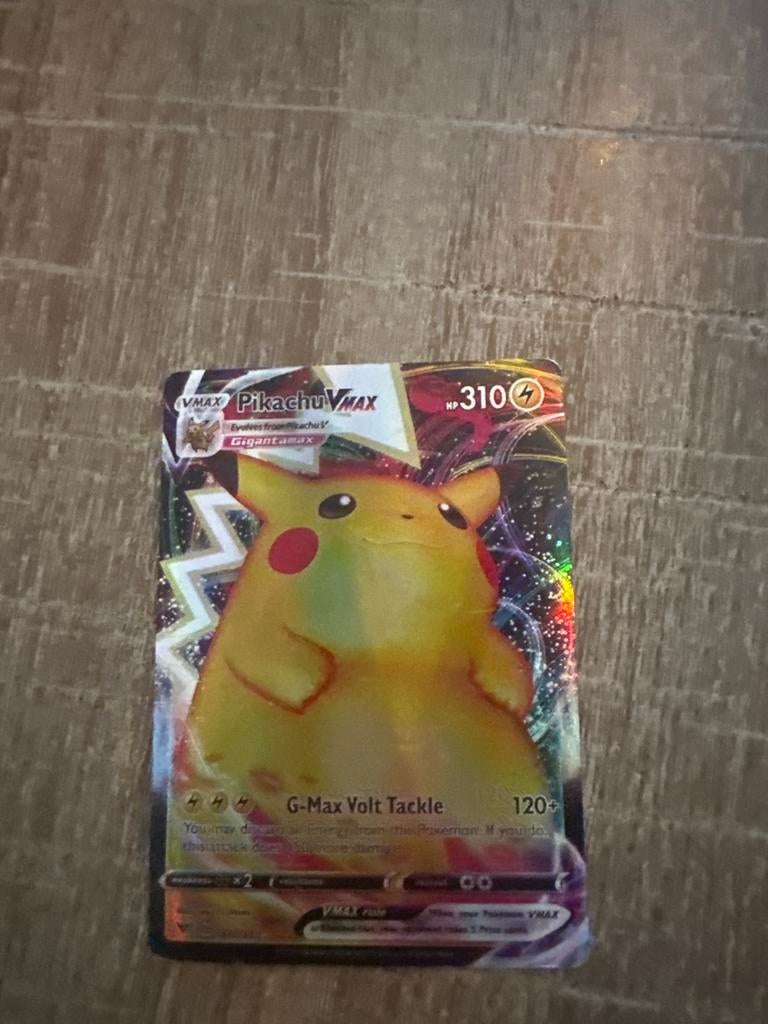 Pokémon Kaart: Pikachu VMAX (Gigantamax) - Zo goed als nieuw, Ophalen of Verzenden, Zo goed als nieuw, Losse kaart, Foil
