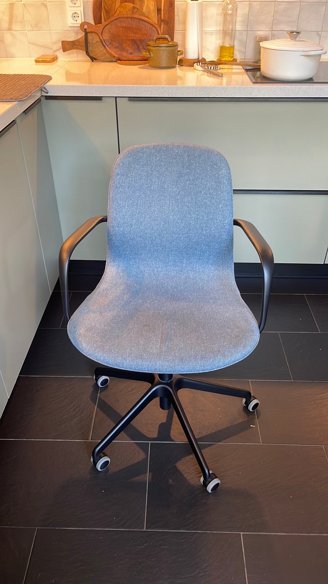 Ikea bureaustoel blauw, Ophalen, Gebruikt, Blauw