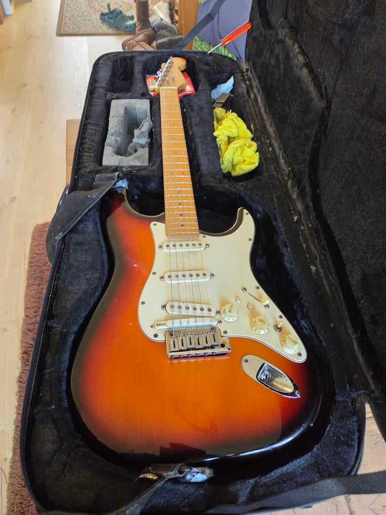 USA Fender Stratocaster 1995 met  hex element origineel, Ophalen, Gebruikt, Solid body, Fender