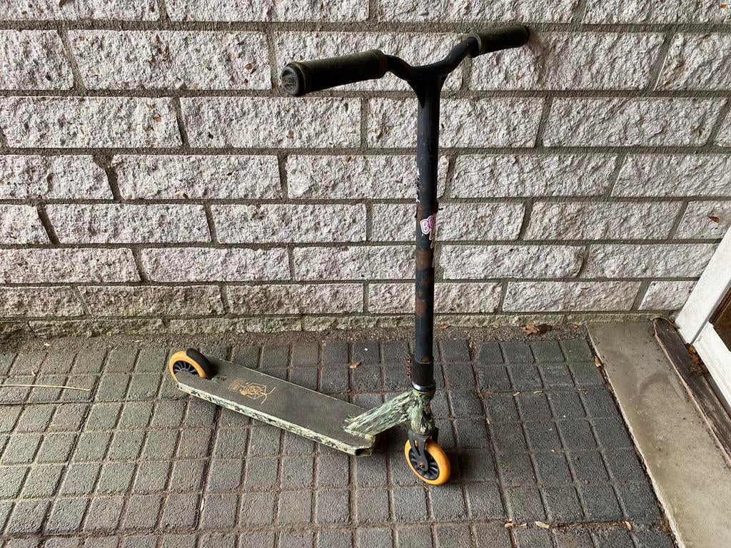Slamm stuntstep scooter, Fietsen en Brommers, Steps, Ophalen, Gebruikt, Gewone step