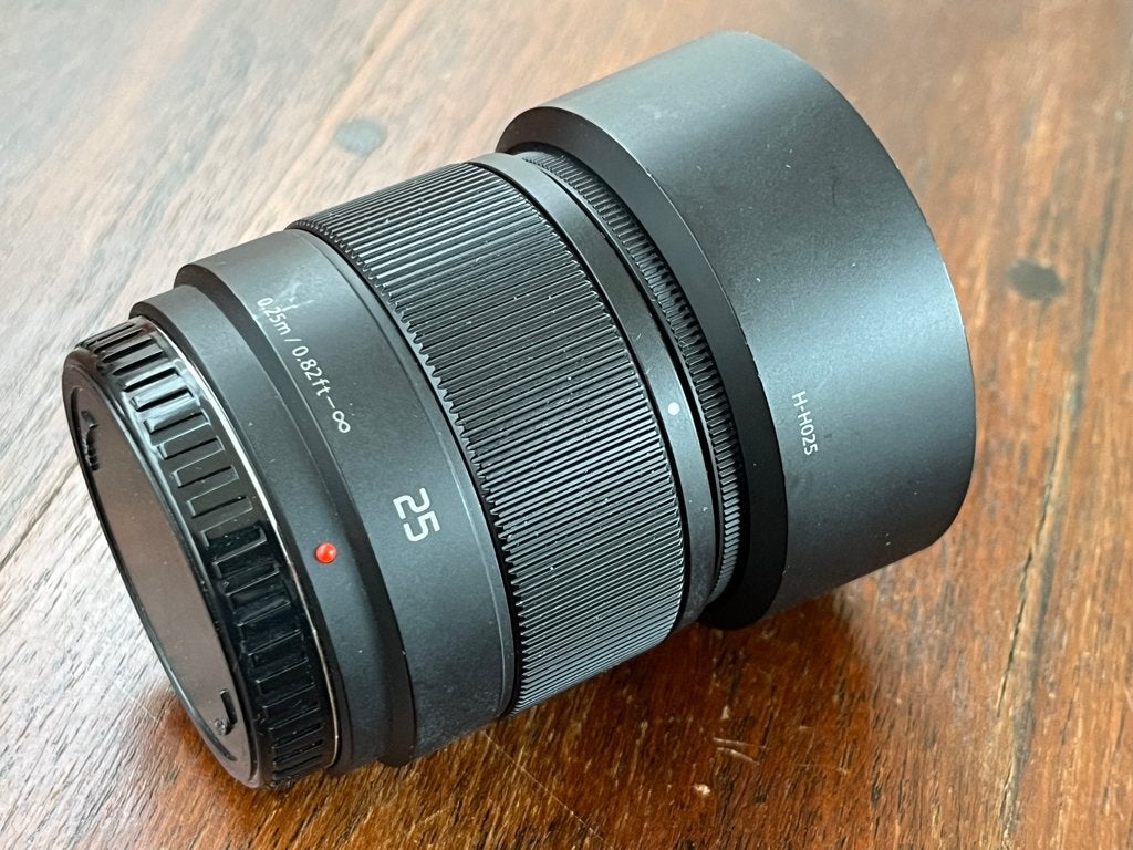 Panasonic Lumix G 1.1.7/25 ASPH 25mm MFT-objectief + UV-fltr, 25 mm, Micro Four Thirds, Multi-coated, Ophalen of Verzenden