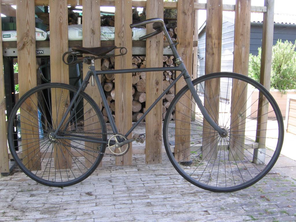 Antieke fiets   ongeveer bouwjaar 1894, Ophalen of Verzenden, ENGELS ?