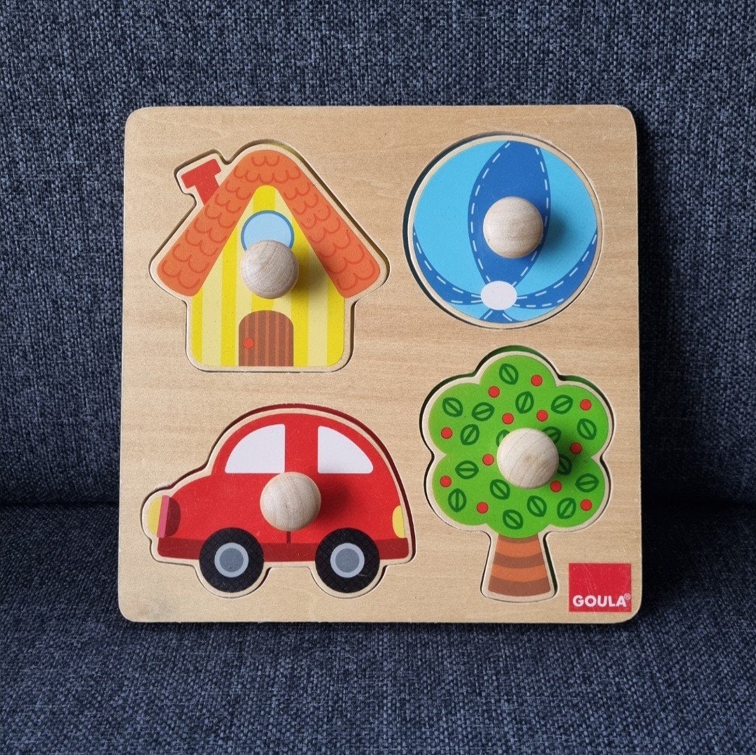 Goula houten knoppenpuzzel 4 stuks puzzel, Kinderen en Baby's, Speelgoed | Kinderpuzzels, Ophalen of Verzenden, 10 tot 50 stukjes
