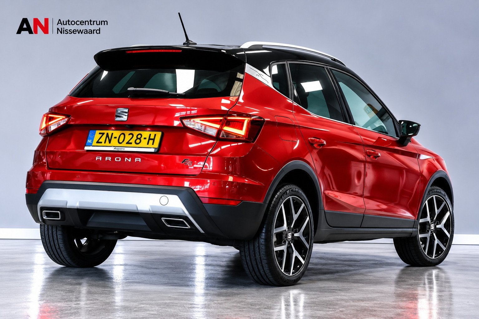 Seat Arona 1.0 TSI FR Business Intense|AUT|Virtual|Stoelverw, Dealer onderhouden, 116 pk, 49 €/maand, Origineel Nederlands