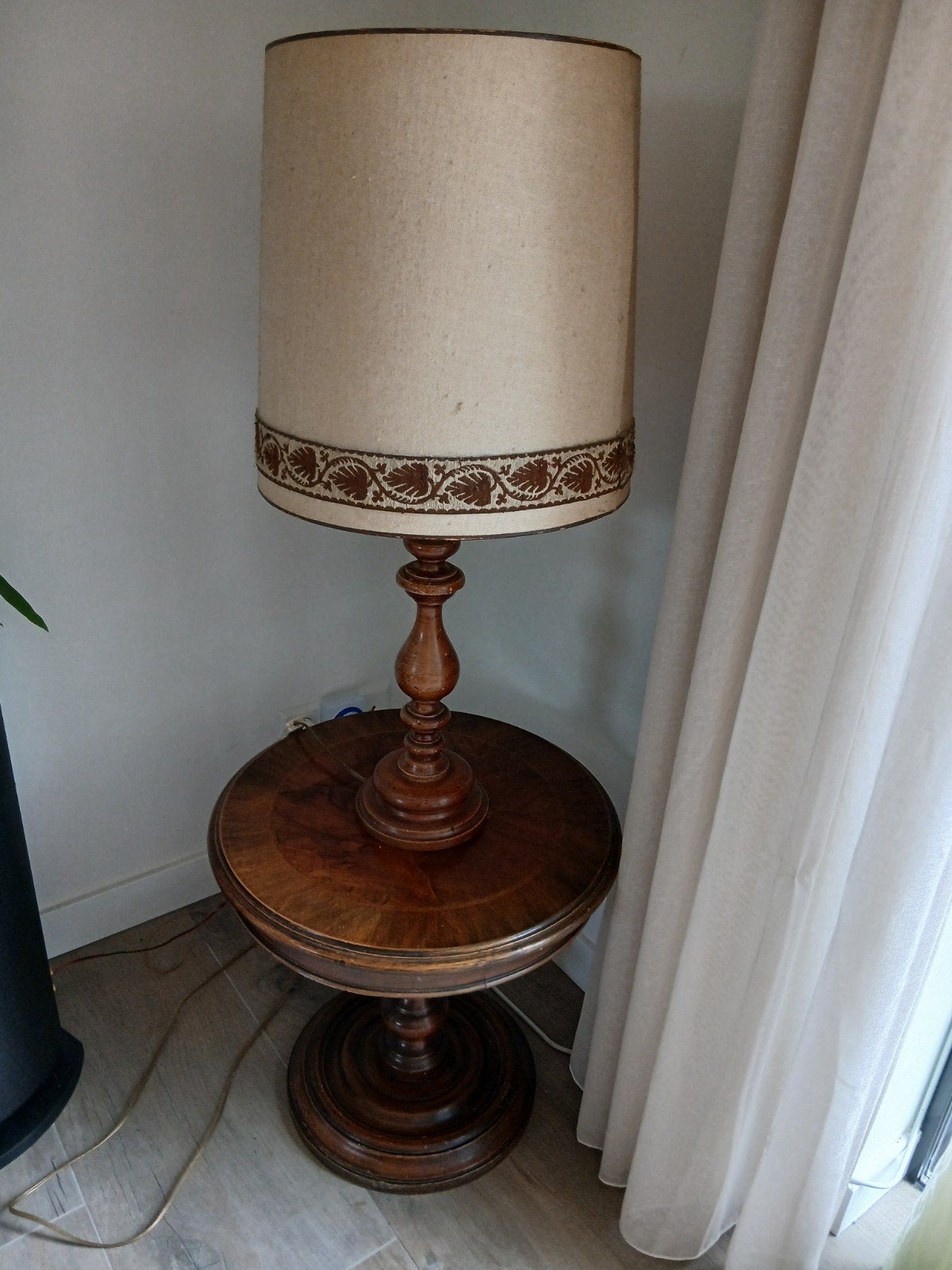 Vintage houten vloerlamp met bijzettafel, Ophalen