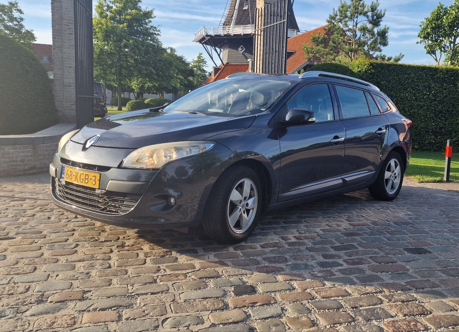 Renault Mégane 1.4 16V TCE 96KW Estate 2009 Grijs, Auto's, Renault, Voorwielaandrijving, 657 kg, 15 km/l, 4 cilinders