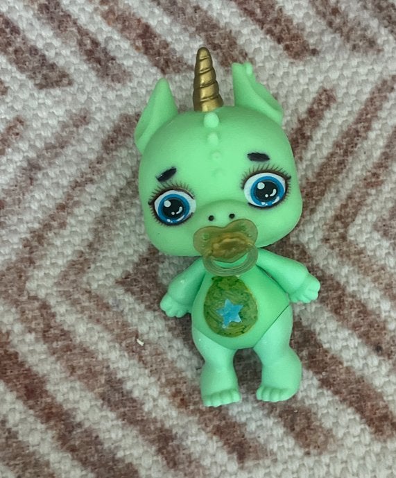 Cry Babies Magic Tears Groene Draakje Eenhoorn Speenpopje, Ophalen of Verzenden, Gebruikt, Meisje