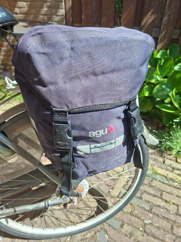 Agu Fietstas, Fietsen en Brommers, Fietsaccessoires | Fietstassen, Ophalen of Verzenden, Gebruikt, AGU