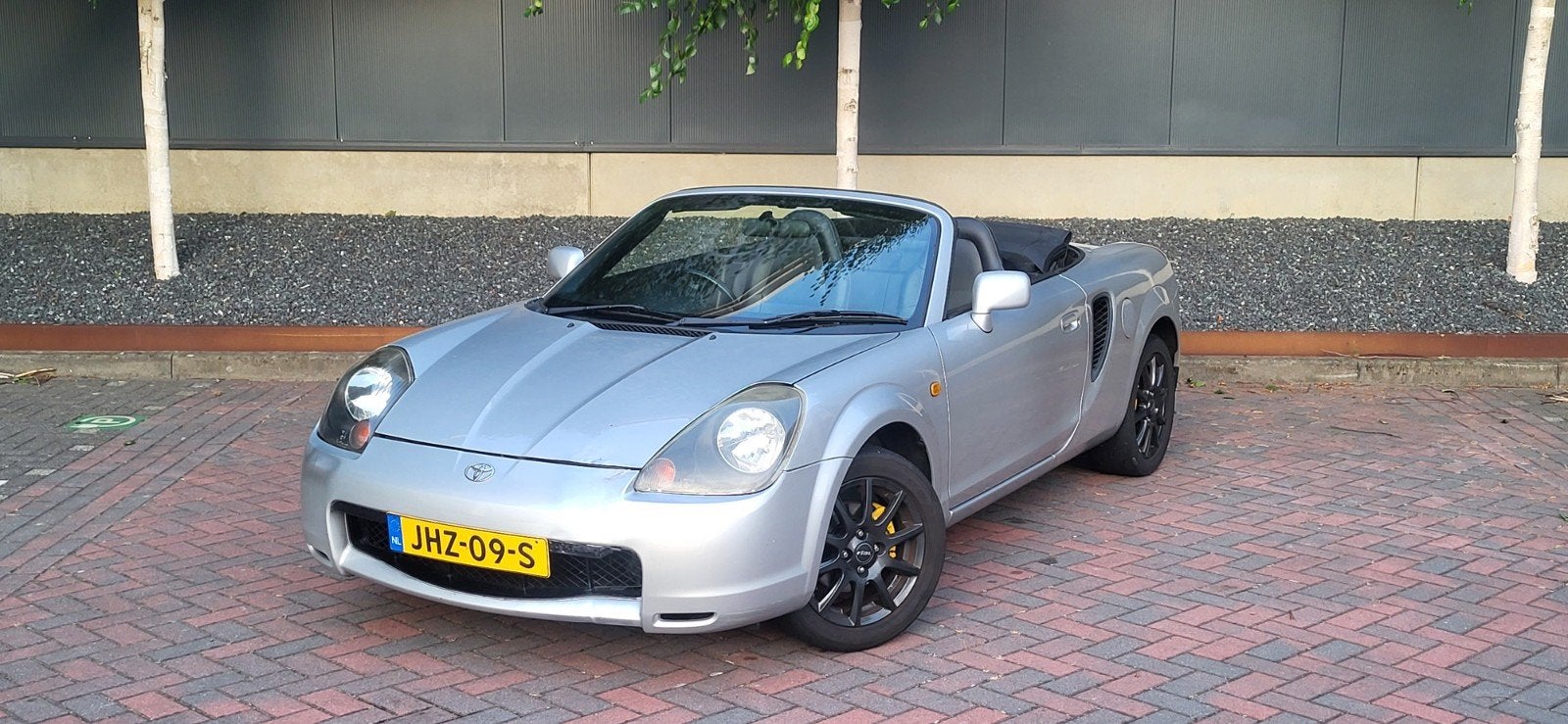 Toyota MR2 1.8 16V 2001 Grijs, 4 cilinders, Cabriolet, 0 kg, Bedrijf