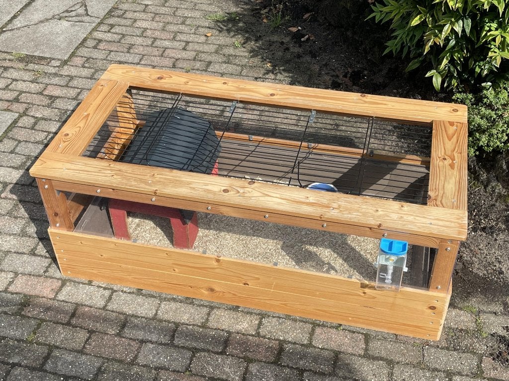 Unieke cavia-uitrusting voor de starter of liefhebber, Dieren en Toebehoren, Kooi, Gebruikt, 75 tot 110 cm, Cavia