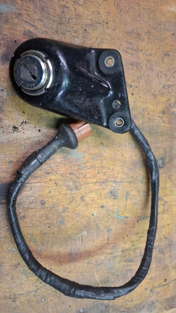 Contactslot Honda CB250 CB350, Motoren, Ophalen of Verzenden