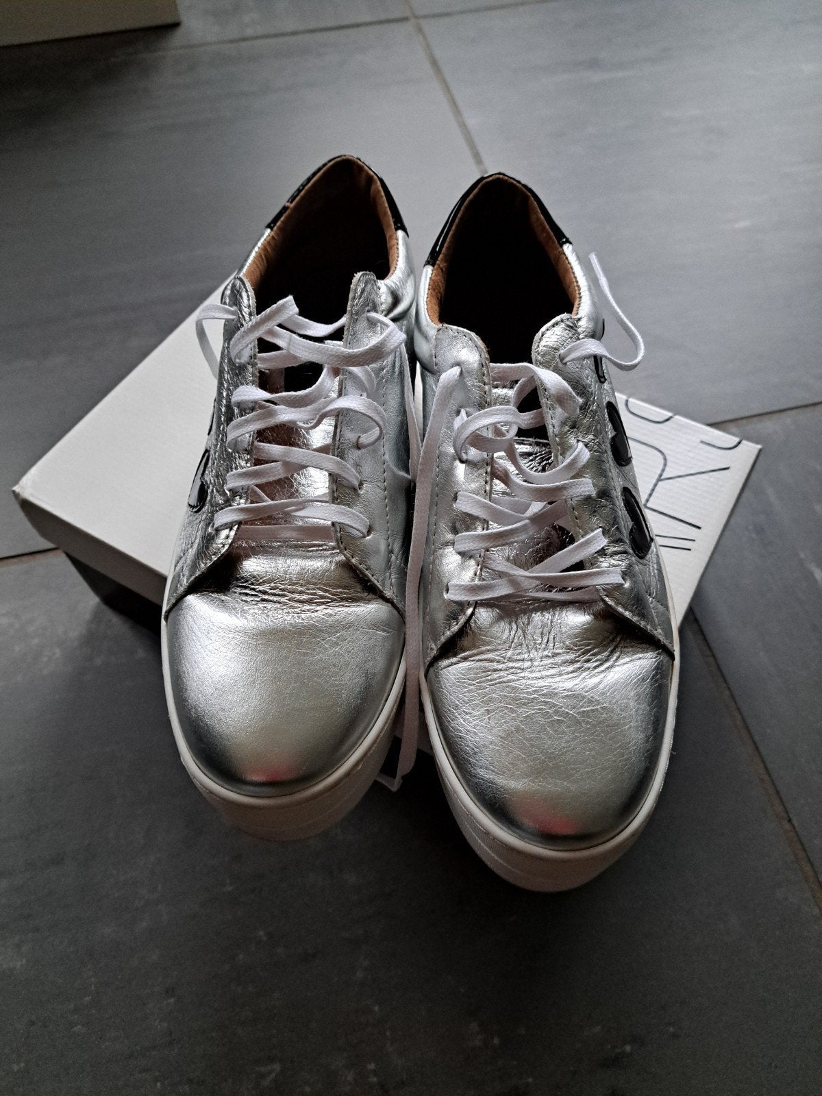 Zilveren DWRS sneakers met hartjes en satijnen veters, maat, DWRS, Overige kleuren, Ophalen of Verzenden, Sneakers of Gympen