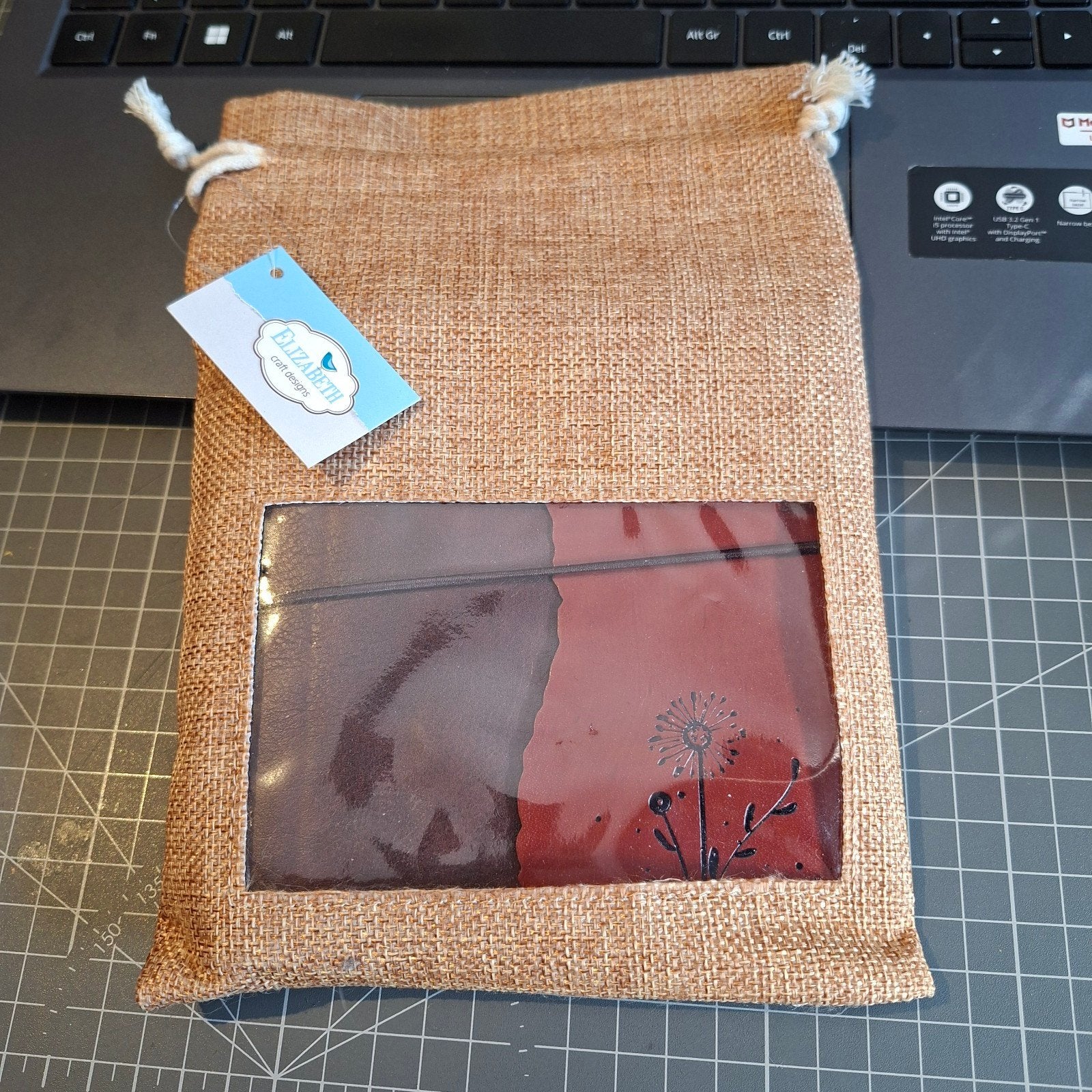 Elizabeth Craft Designs travelers notebook in Jute Zak, Hobby en Vrije tijd, Ophalen of Verzenden, Nieuw