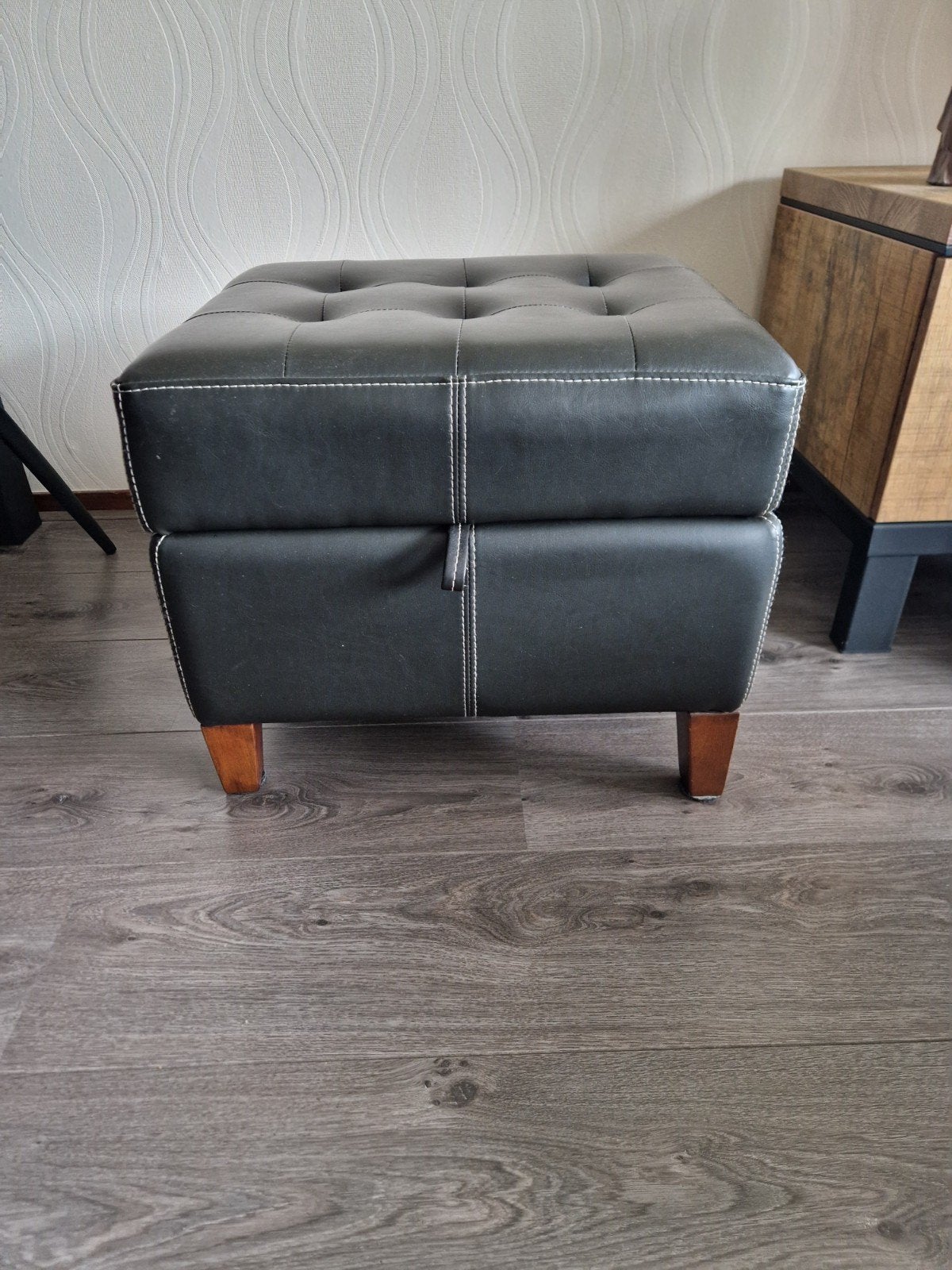 bruine leren hocker, Ophalen, Rechthoekig, Minder dan 50 cm