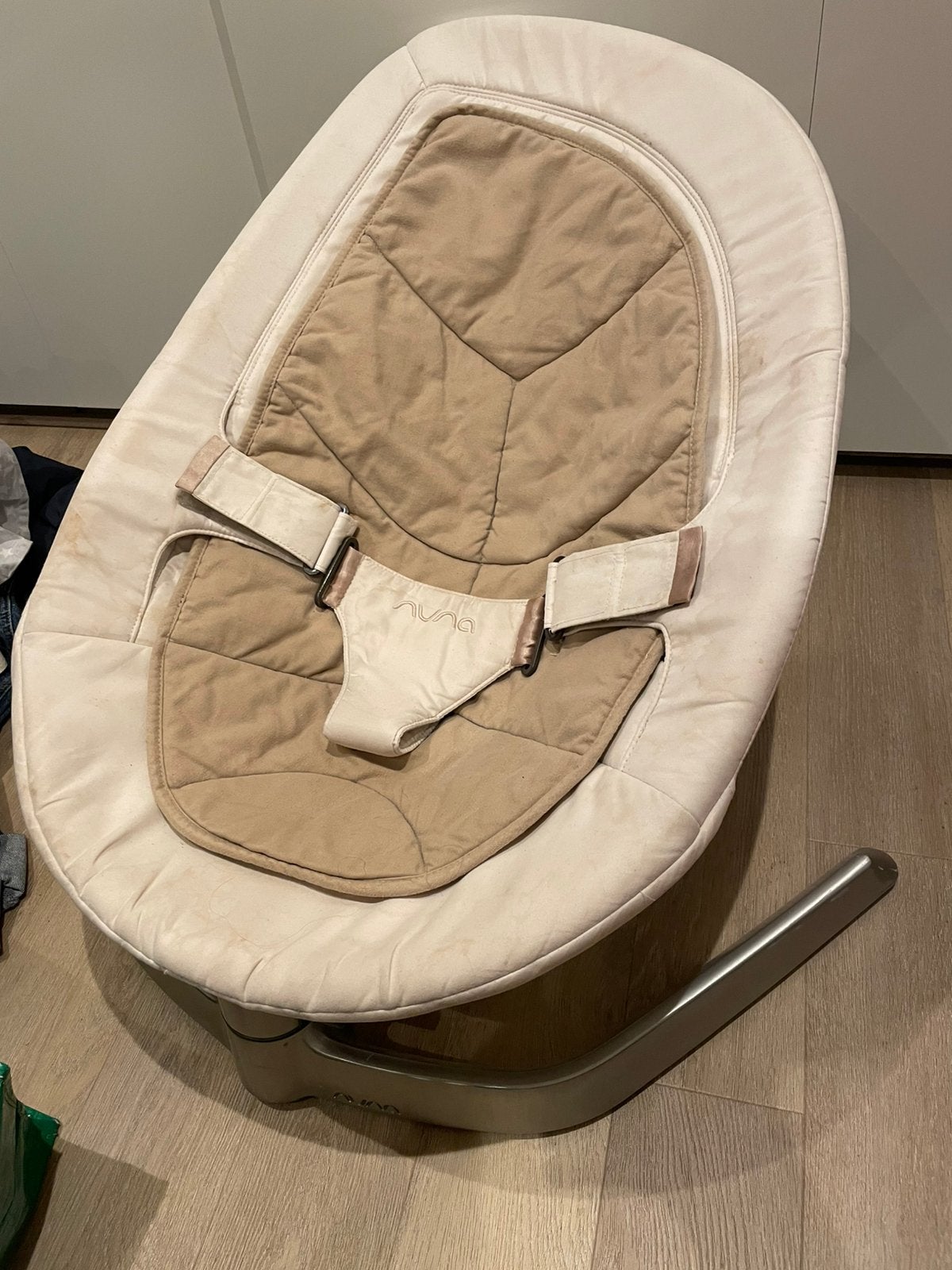 Nuna Leaf babywipstoel, Ophalen of Verzenden, Gebruikt, Overige merken, Met gordel(s) of riempje(s)