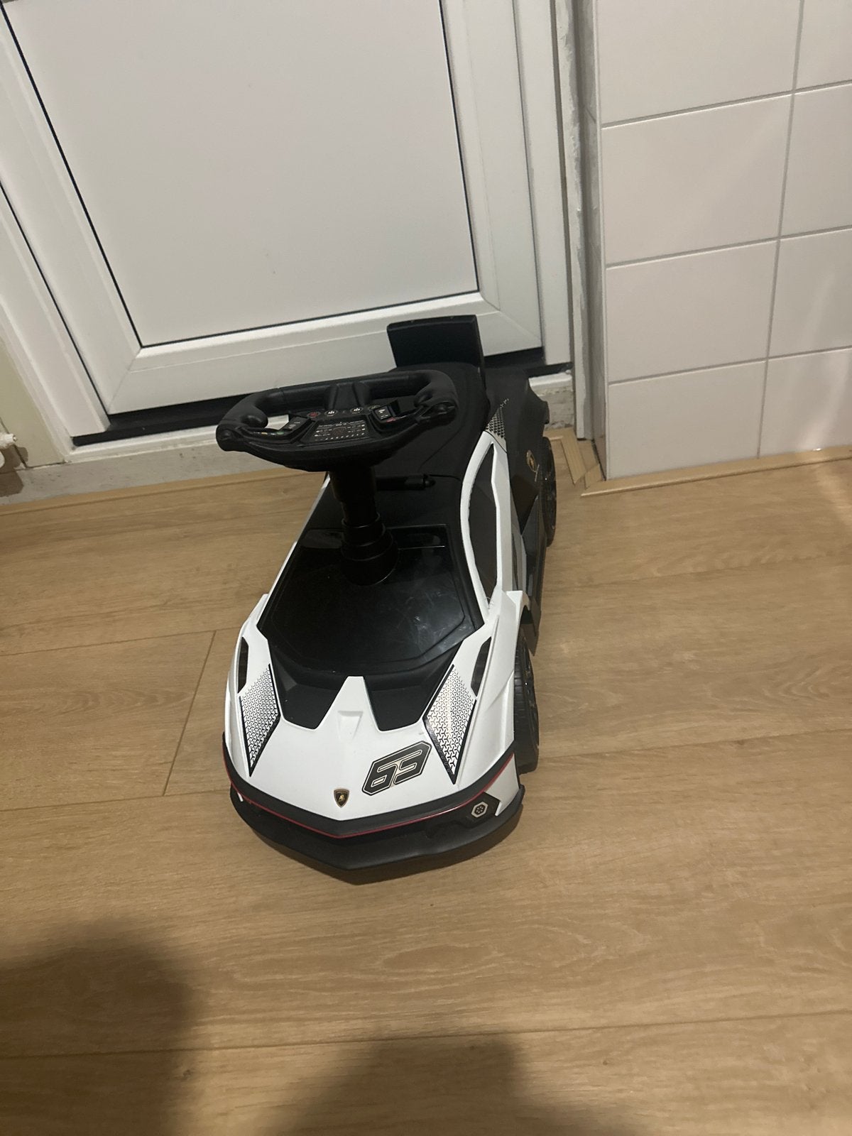 Loopauto Lamborghini - Werkt naar behoren, maakt geluid, Ophalen, Gebruikt, Loopvoertuig