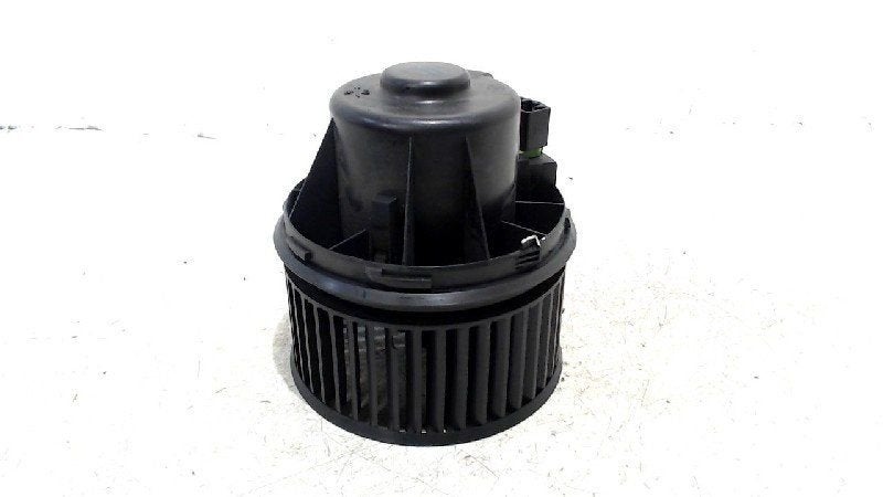 Kachel ventilator motor Ford Focus, Onderdelen@venauto.nl, Van der Ven Autorecycling B.V., Gebruikt, Ettenseweg 76, 4706 PB Roosendaal, The Netherlands