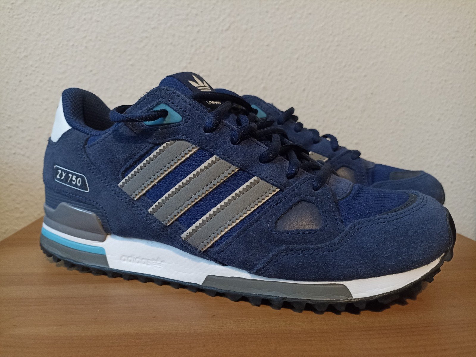 Adidas Originals ZX 750 maat 40 Nieuw!Winkel prijs €100,0, Ophalen, Nieuw, Overige kleuren